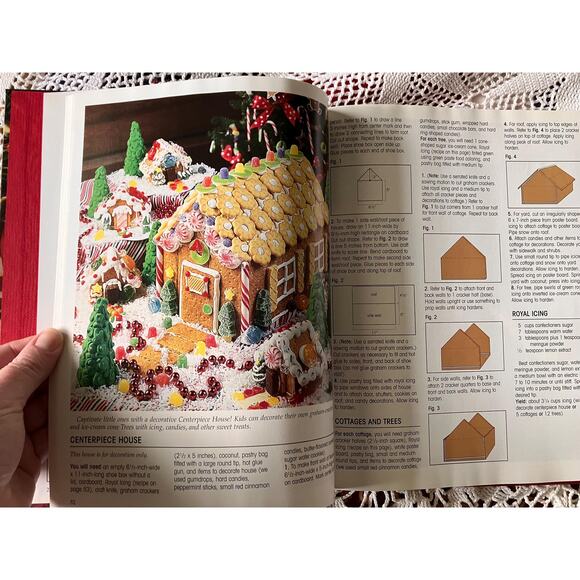 1999 Christmas Cookbook: The Spirit of Christmas Volume 4 - Picture 8 of 9